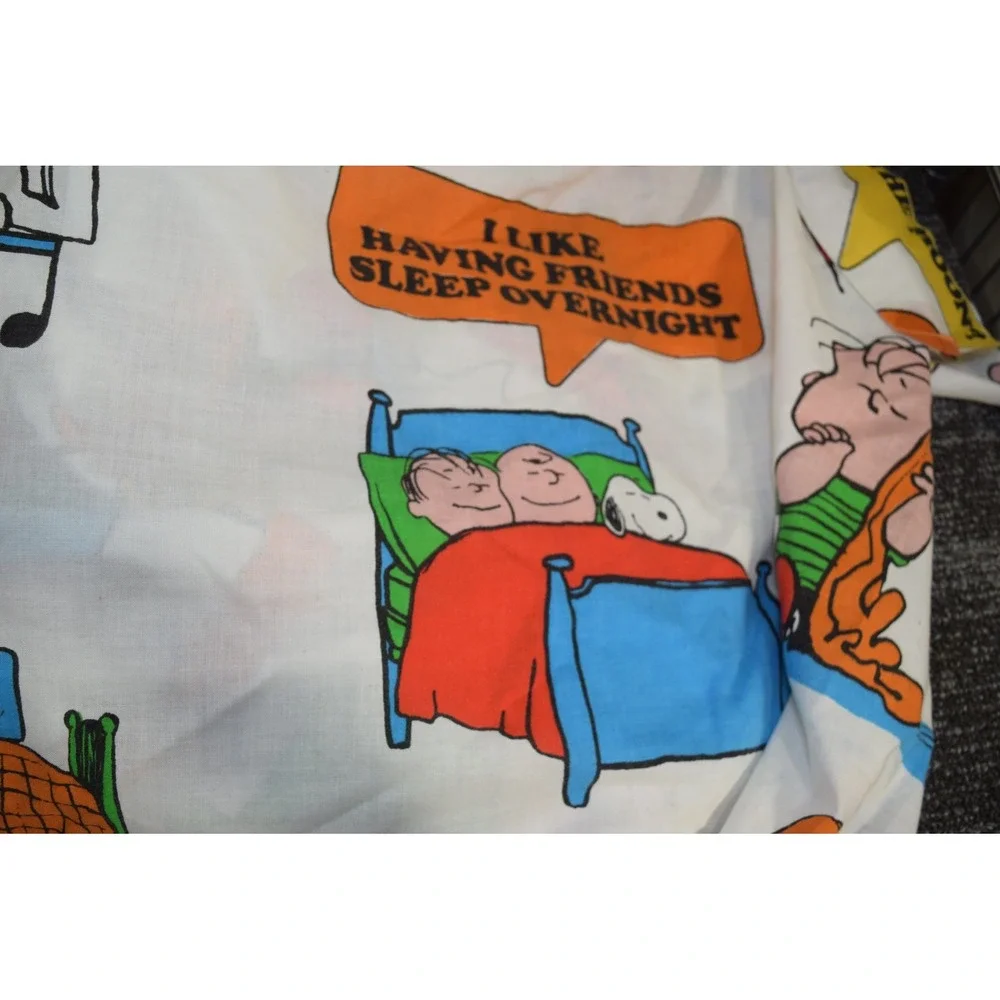 Vintage 1966 Charlie Brown Peanuts Cartoon TWIN Sheet Set Flat & Fitted Snoopy
